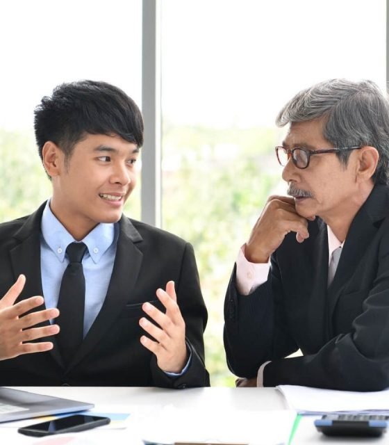 businessman-senior-junior-2021-08-30-02-11-26-utc-e1671073586307.jpg